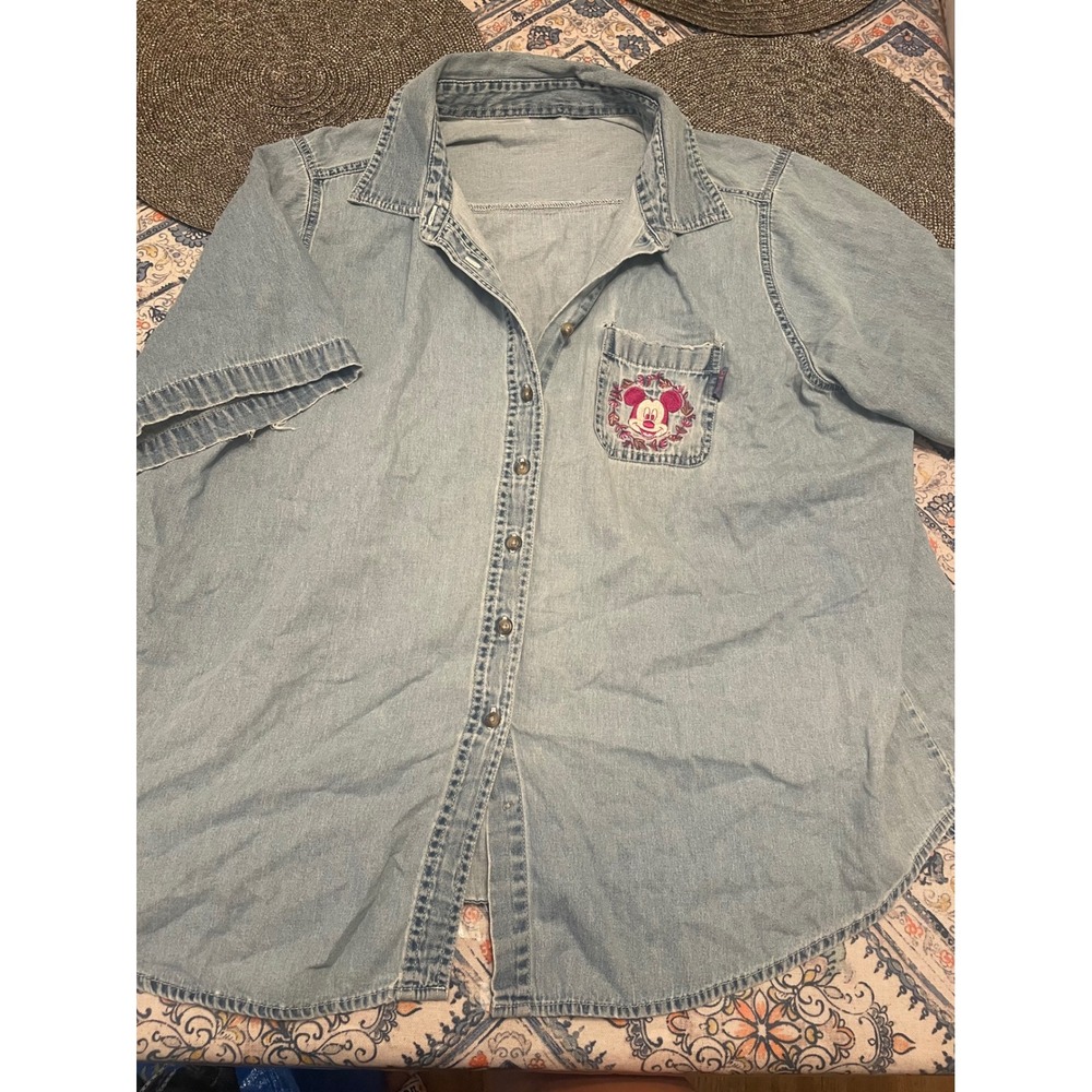 Vintage Mickey & Co Disney Denim Shirt Women Light Wash Short Sleeve Embroidered